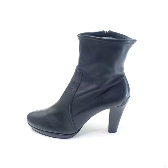 Prada Platform Booties Heel Boots Black Leather Almond Toe Womens US 10 - Picture 10 of 10